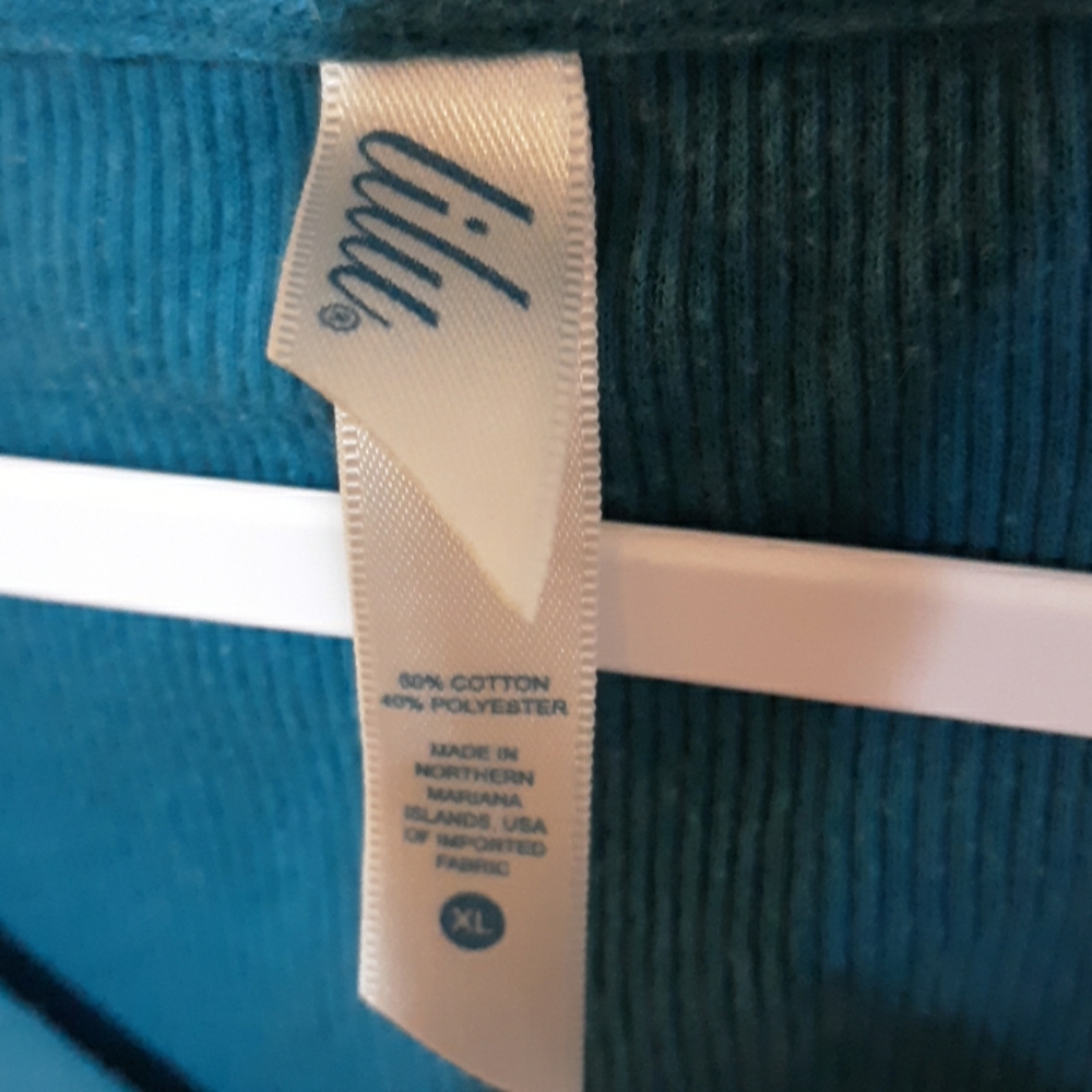 Turquoise/Blue tshirt - Picture 3 of 4